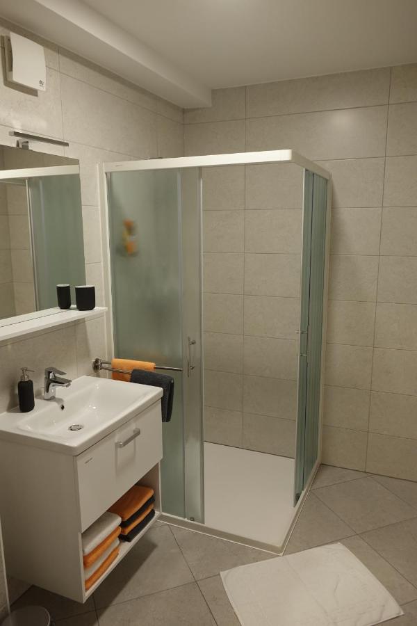 Apartmaji Anita Begunje pri Cerknici Bagian luar foto